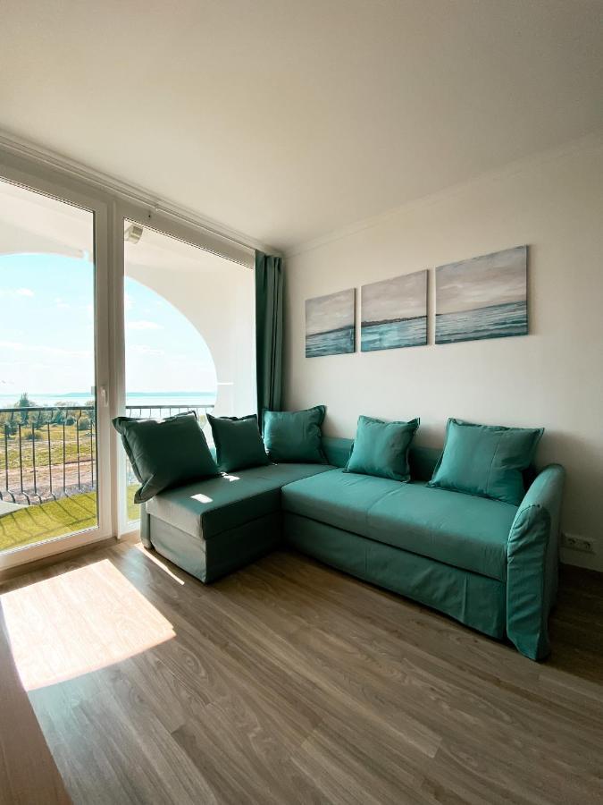 Marine Apartman By Bltn Siófok Buitenkant foto