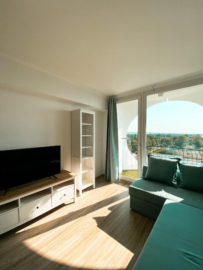 Marine Apartman By Bltn Siófok Buitenkant foto
